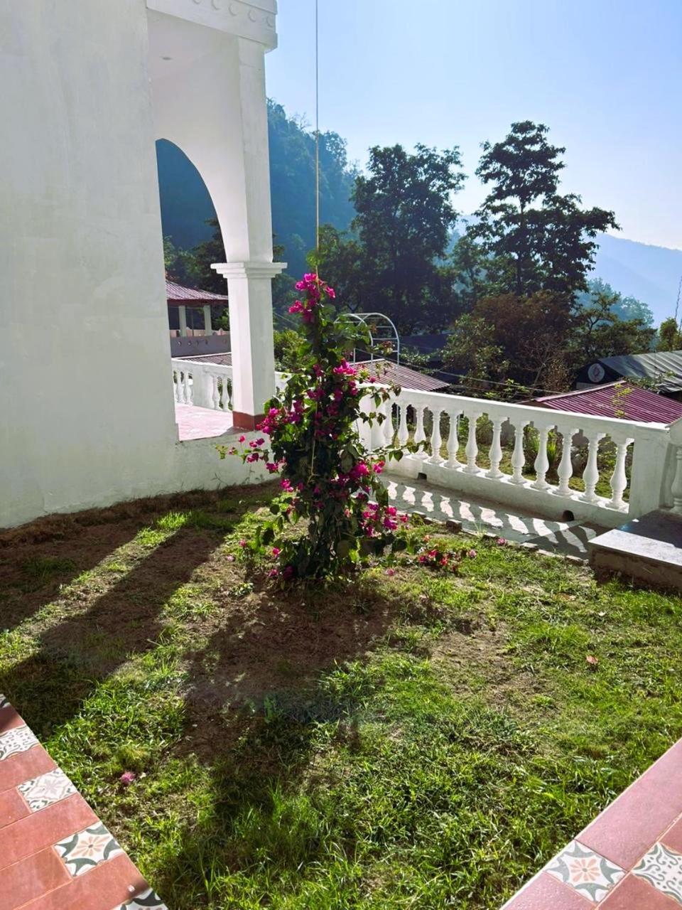 Shiv Shakti Yogpeeth Cottages Rishīkesh Exterior foto